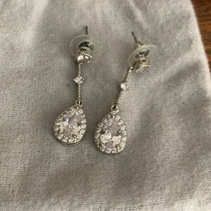 Drop earrings